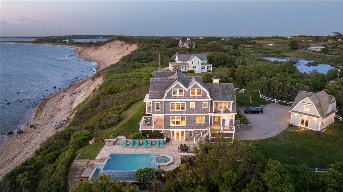 https://bt-photos.global.ssl.fastly.net/rhodeisland/orig_boomver_1_1387550-2.jpg