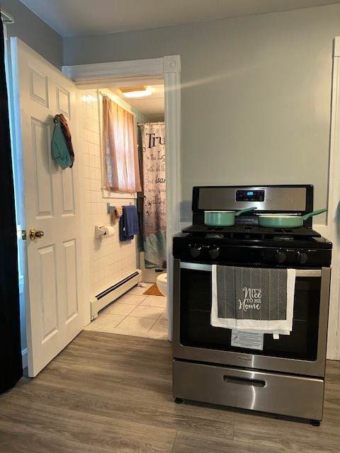 109 Kenyon Avenue - Photo 1