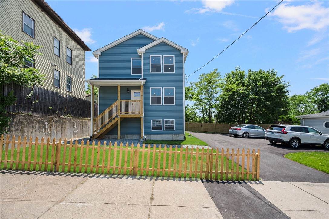 https://bt-photos.global.ssl.fastly.net/rhodeisland/orig_boomver_1_1388048-2.jpg