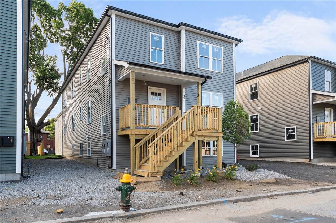 137 Stanwood Street - Photo 1