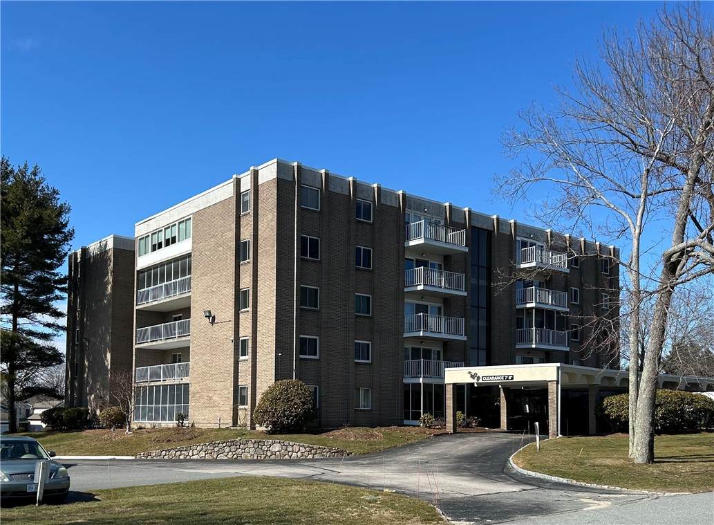 200 Hoffman Avenue - Photo 1