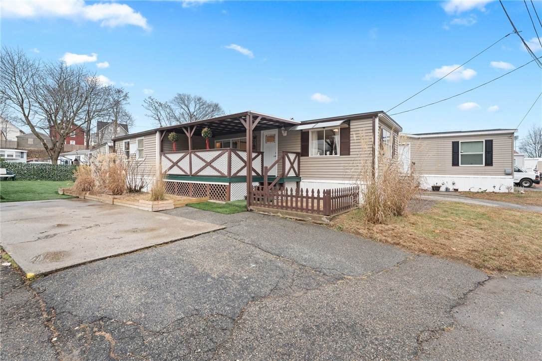 https://bt-photos.global.ssl.fastly.net/rhodeisland/orig_boomver_1_1388421-2.jpg