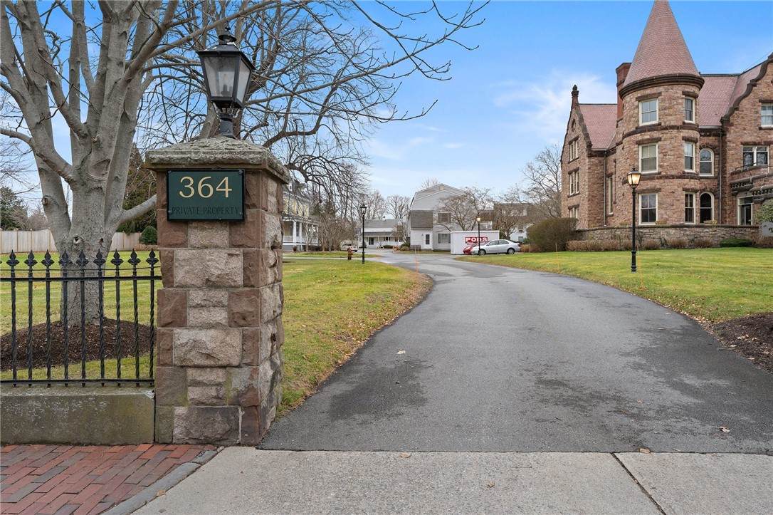 https://bt-photos.global.ssl.fastly.net/rhodeisland/orig_boomver_1_1388592-2.jpg