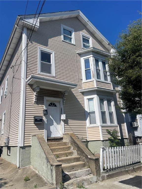 195 Bellevue Avenue - Photo 1