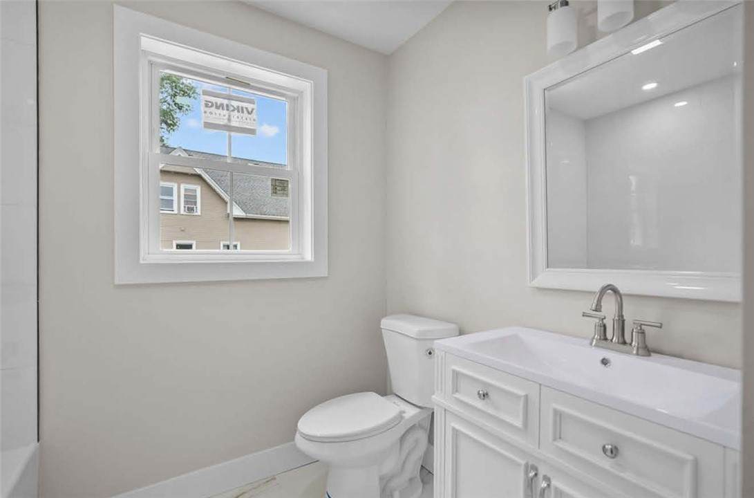 https://bt-photos.global.ssl.fastly.net/rhodeisland/orig_boomver_1_1389006-2.jpg
