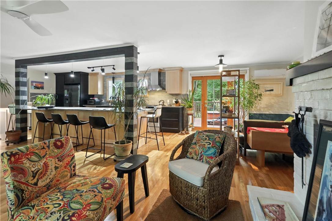 70 Lindley Avenue - Photo 1