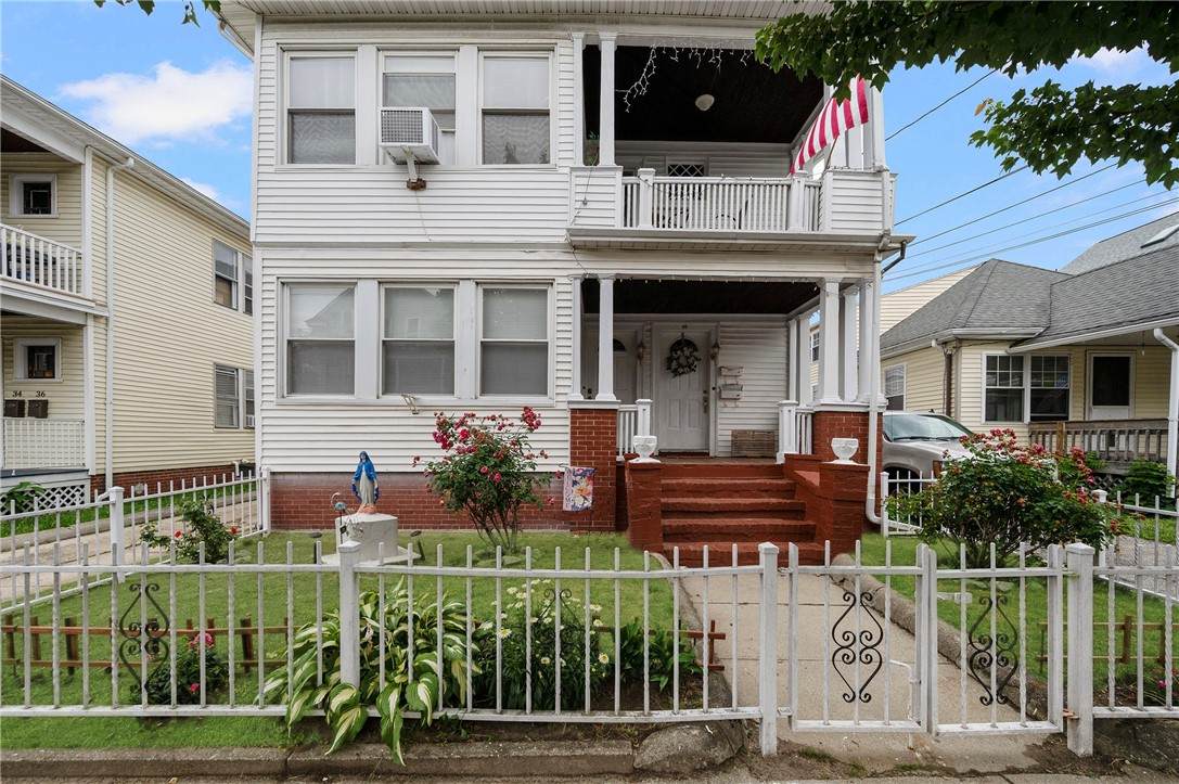 38 Pembroke Avenue - Photo 1