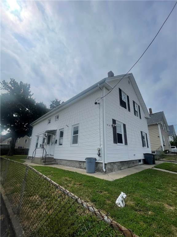 61 Maple Avenue - Photo 1