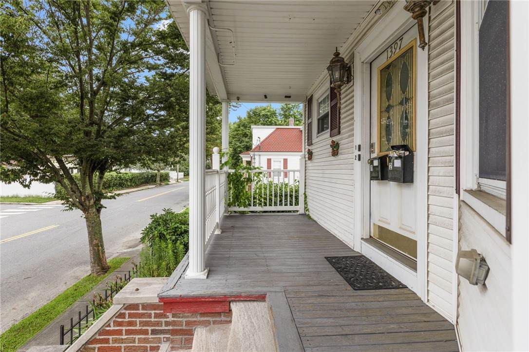 https://bt-photos.global.ssl.fastly.net/rhodeisland/orig_boomver_1_1389786-2.jpg