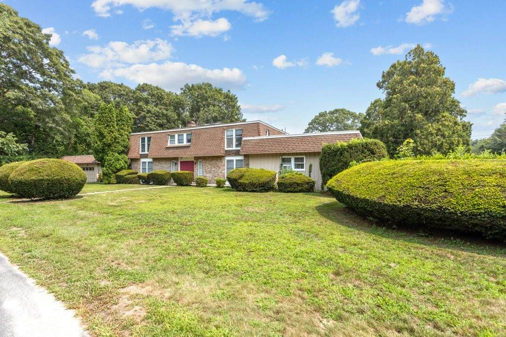 46 Fairway Drive - Photo 1