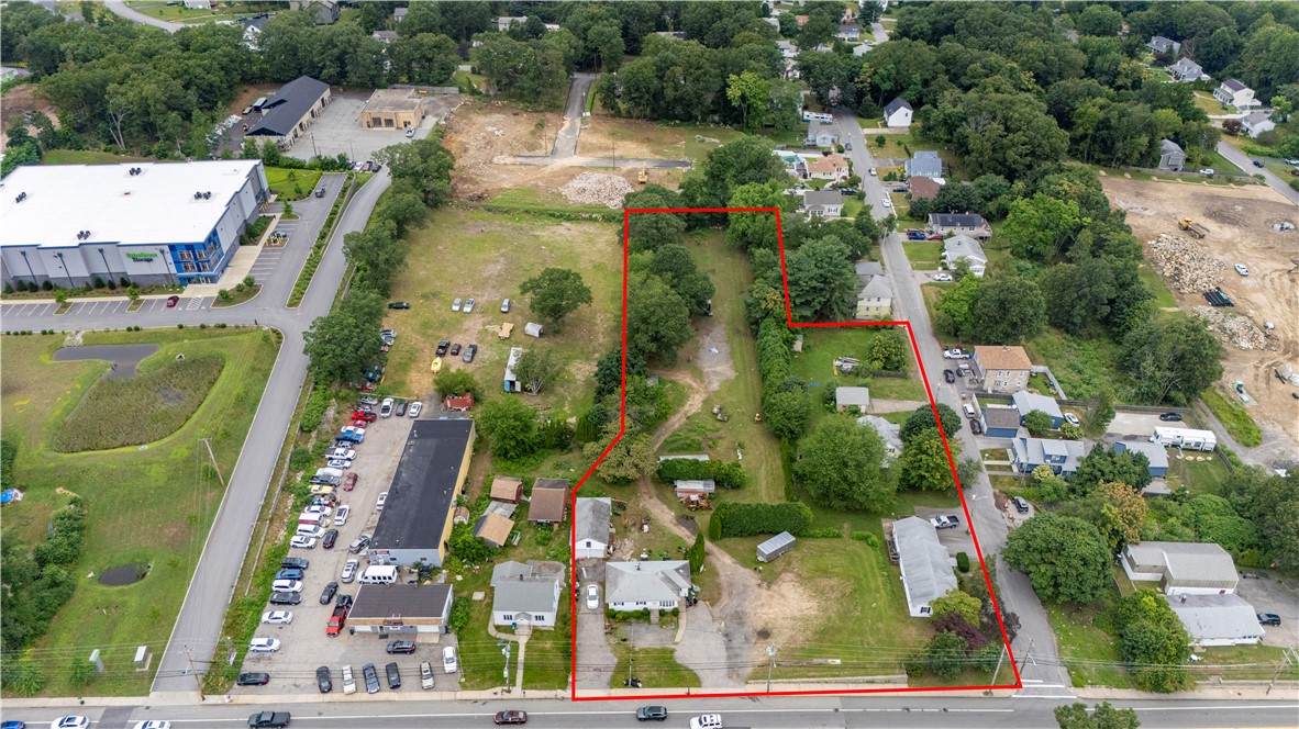 1757 Plainfield Pike - Photo 1