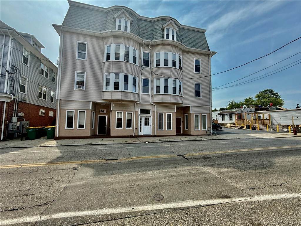 586 North Main Street - Photo 1