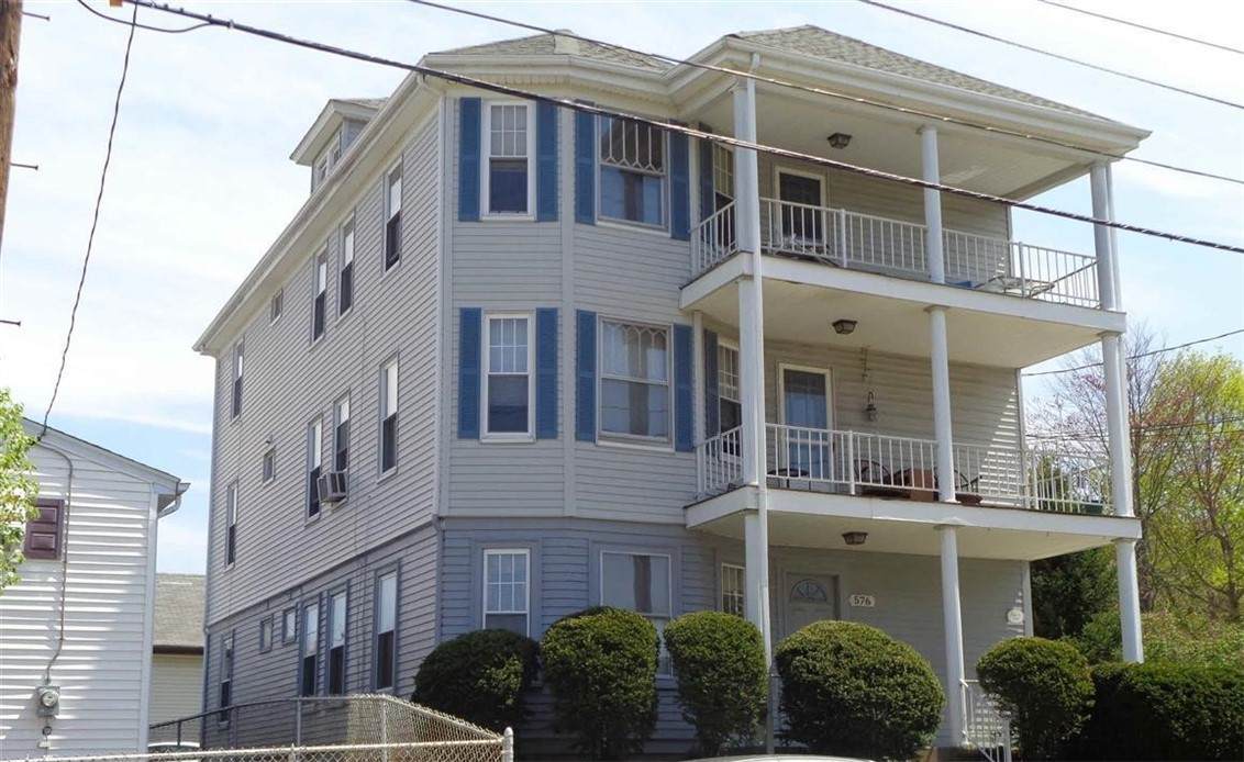 576 Providence Street - Photo 1