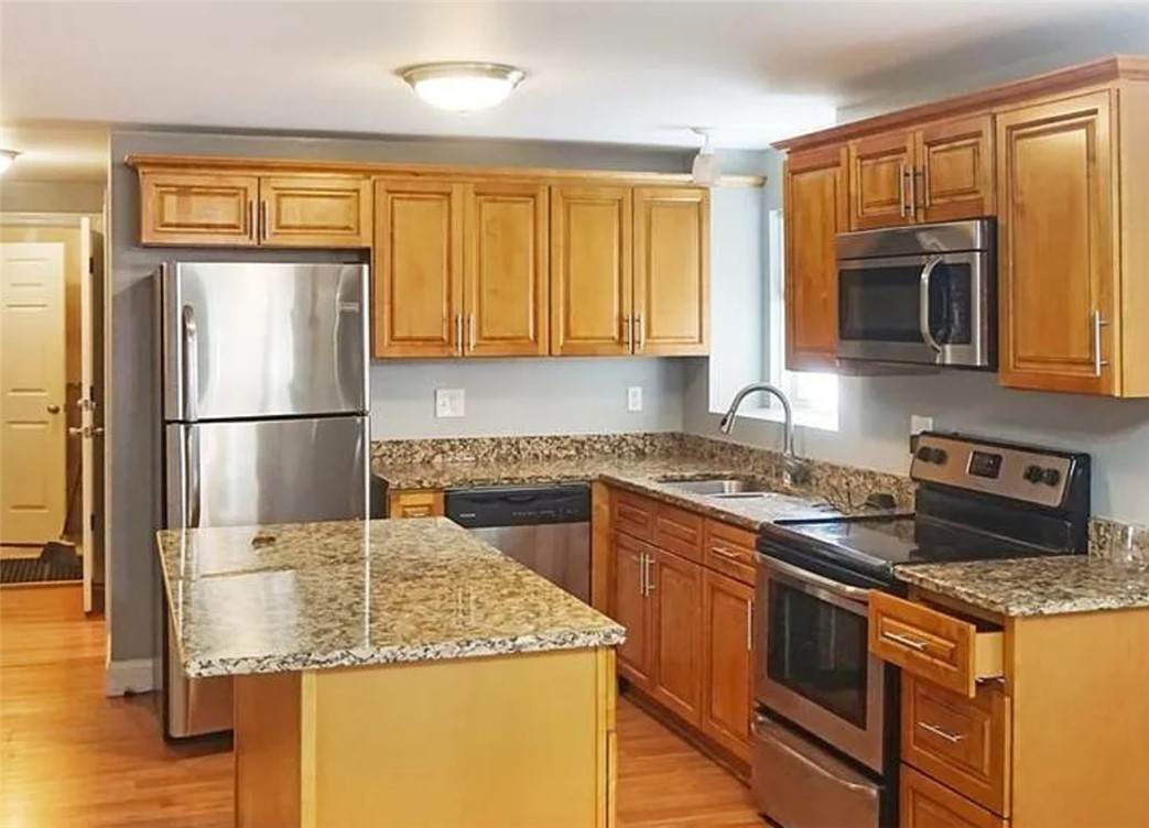 https://bt-photos.global.ssl.fastly.net/rhodeisland/orig_boomver_1_1390647-2.jpg