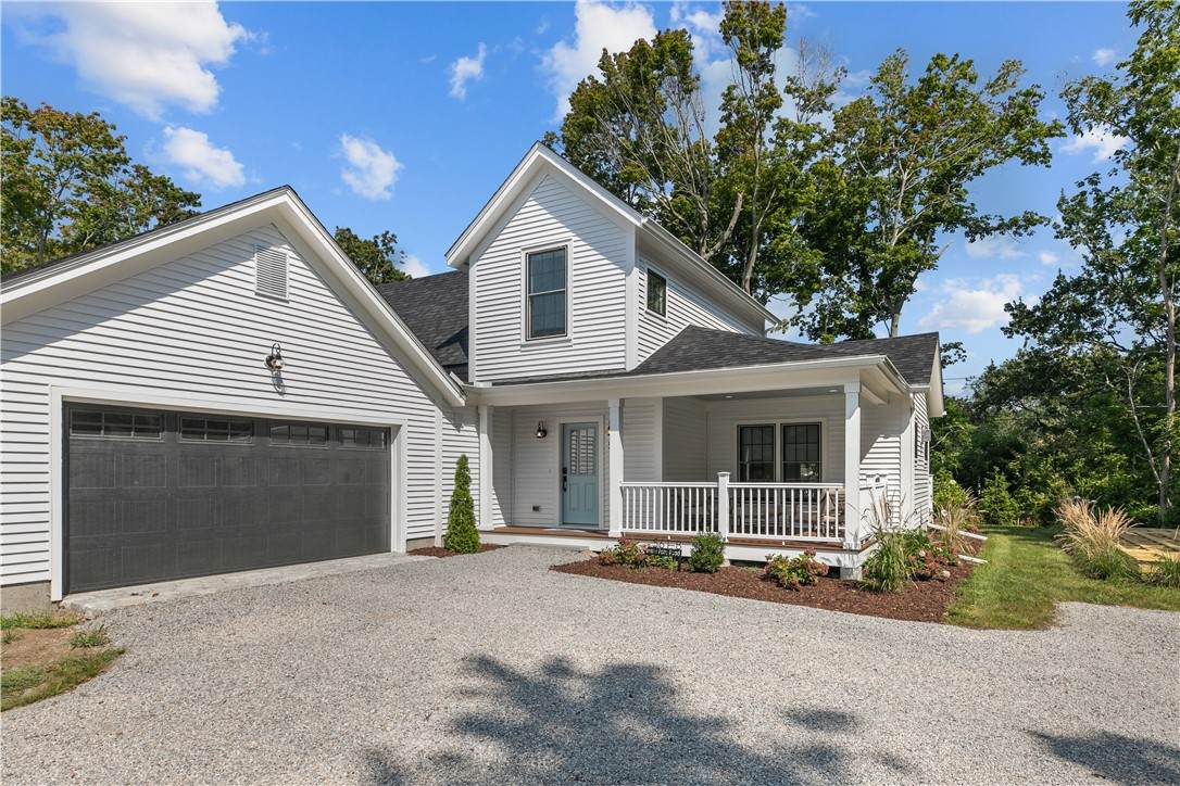 561 Bristol Ferry Road - Photo 1