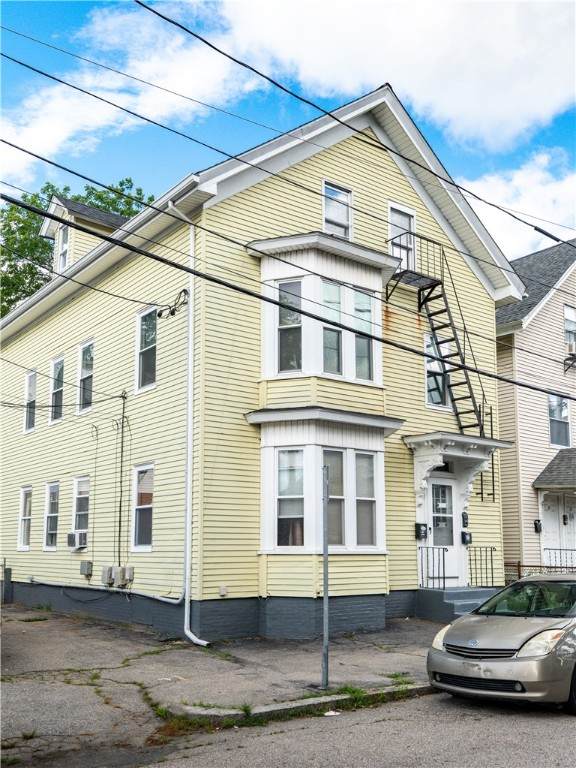 71 Lyon Street - Photo 1
