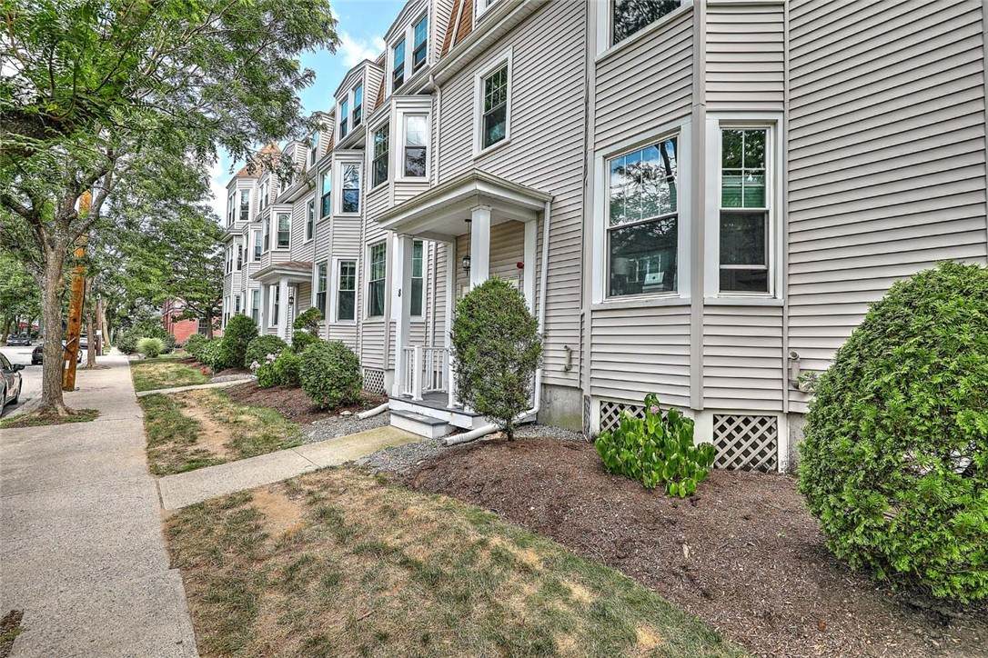 6 Slocum Street - Photo 1