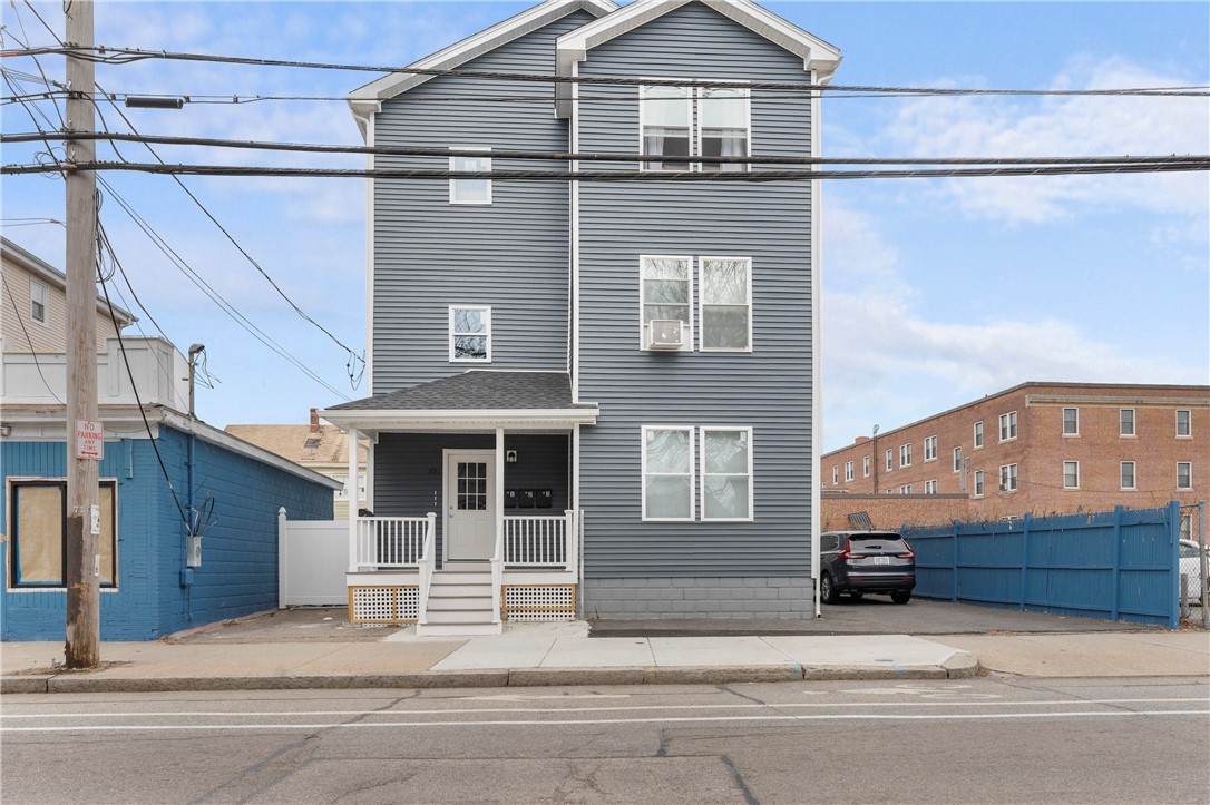 331 Douglas Avenue - Photo 1