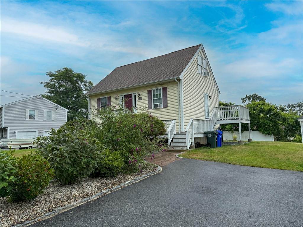 2 Beatrice Lane - Photo 1