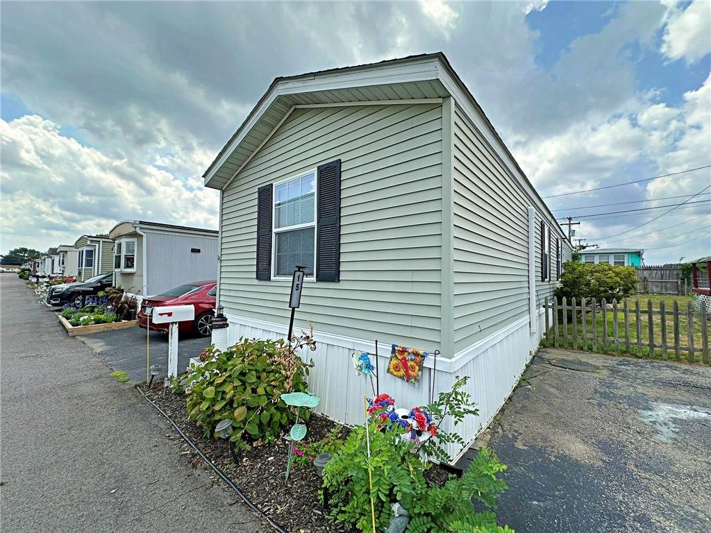https://bt-photos.global.ssl.fastly.net/rhodeisland/orig_boomver_1_1392844-2.jpg