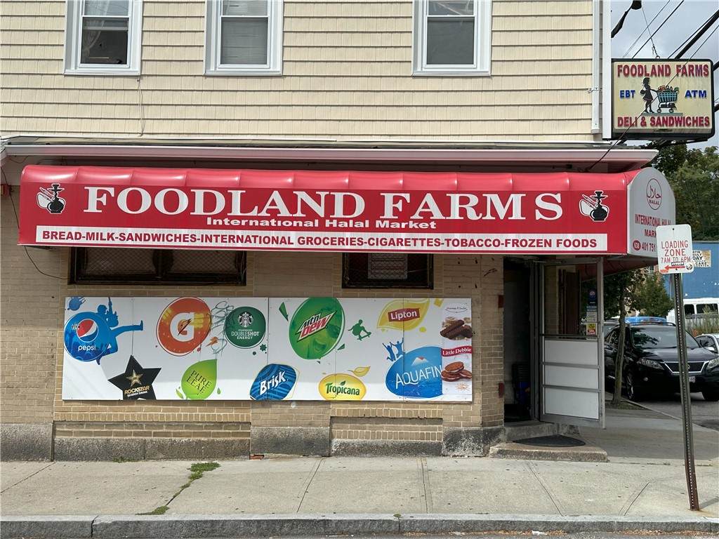 638 Charles Street - Photo 1