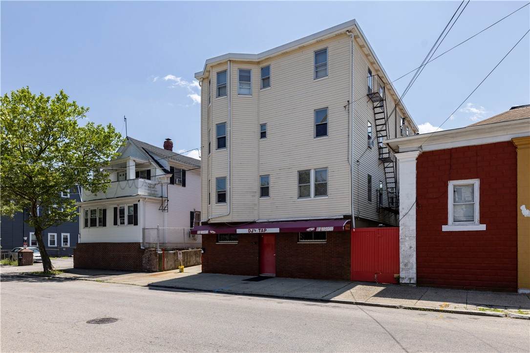 https://bt-photos.global.ssl.fastly.net/rhodeisland/orig_boomver_1_1394050-2.jpg