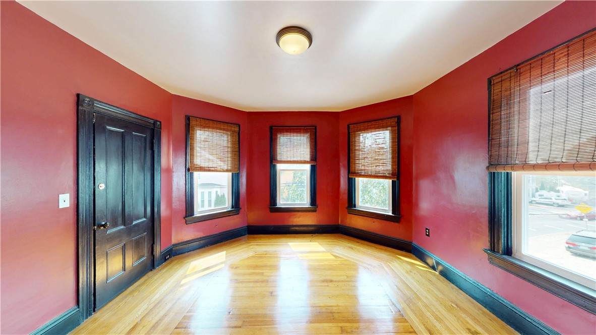 https://bt-photos.global.ssl.fastly.net/rhodeisland/orig_boomver_1_1394509-2.jpg