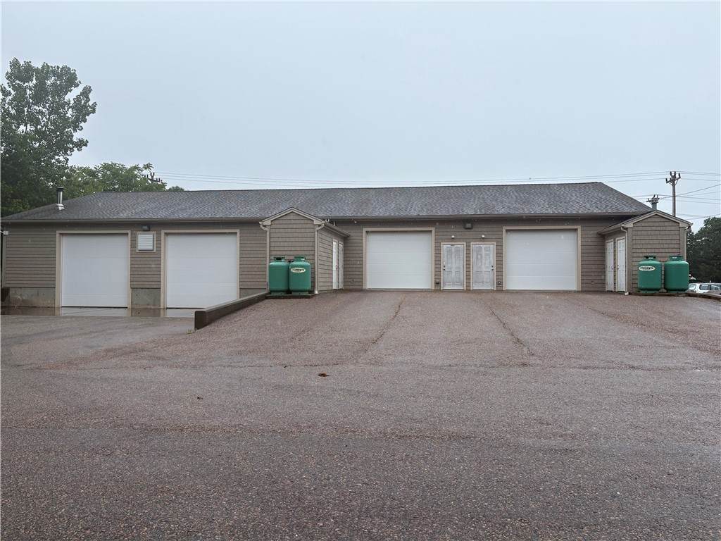 102 New London Turnpike - Photo 1