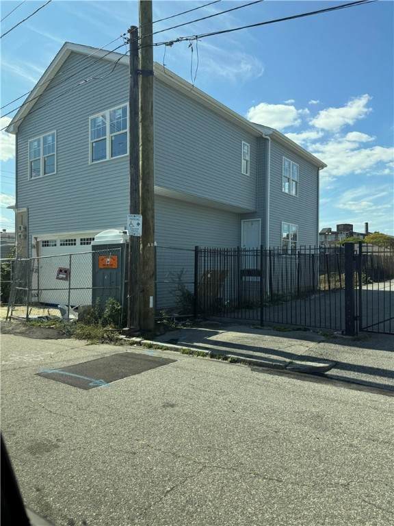 9 Hayward Street - Photo 1