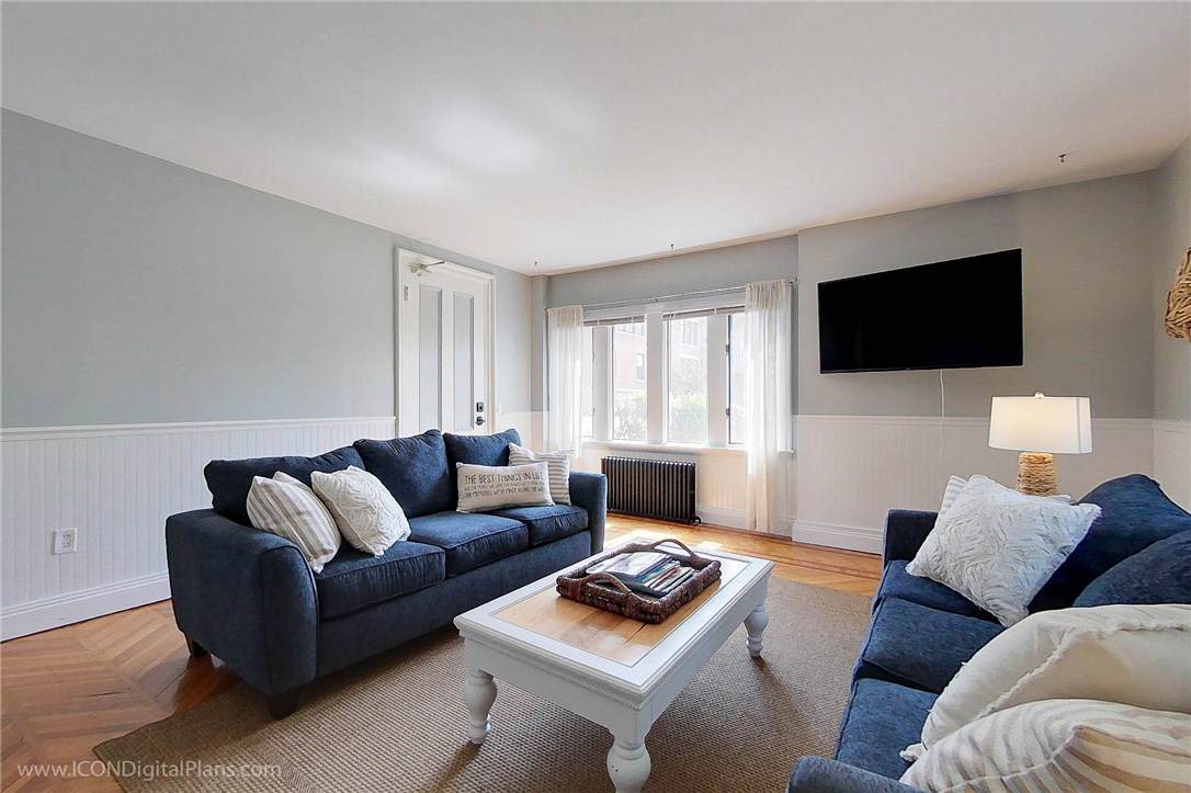 28 Narragansett Avenue - Photo 1