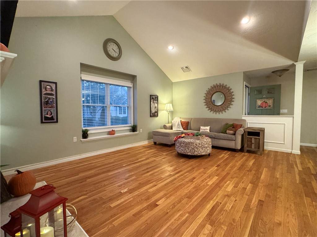 https://bt-photos.global.ssl.fastly.net/rhodeisland/orig_boomver_1_1395786-2.jpg