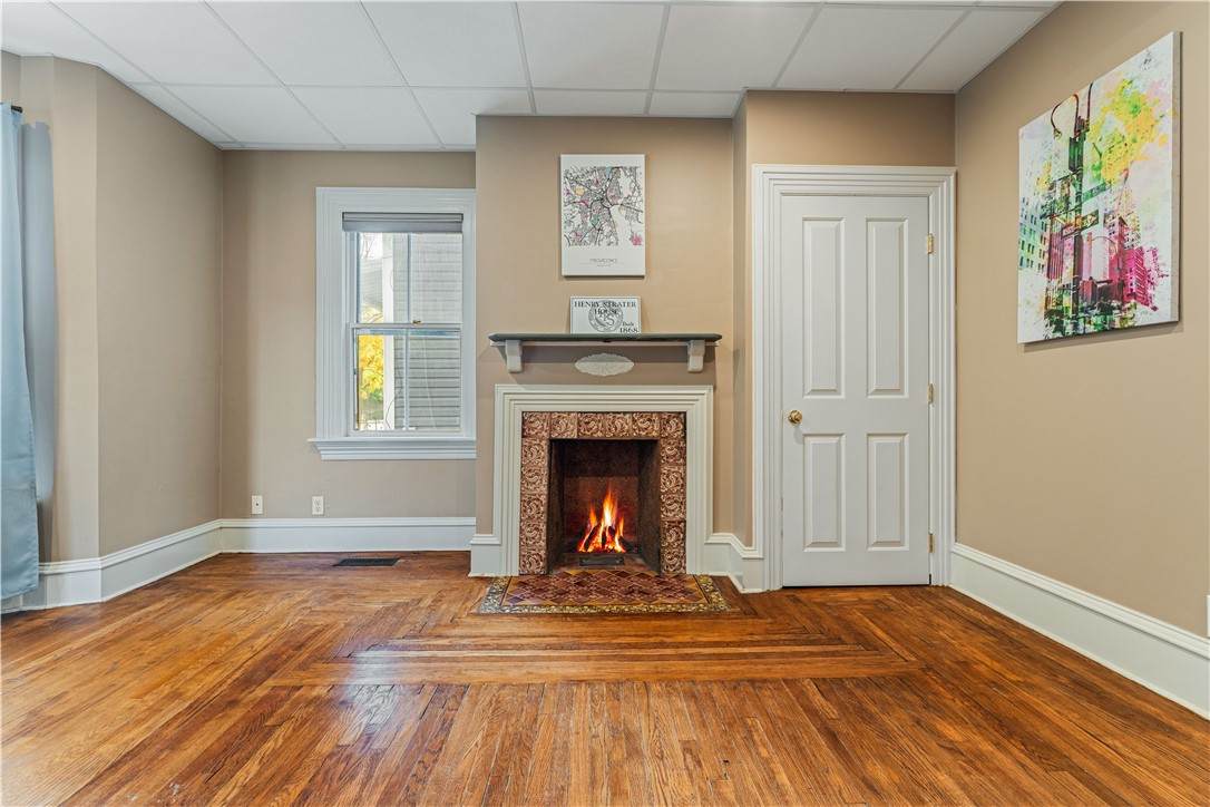 https://bt-photos.global.ssl.fastly.net/rhodeisland/orig_boomver_1_1396883-2.jpg