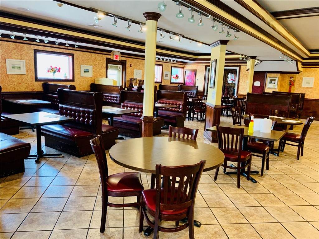 146 Gansett Avenue - Photo 1