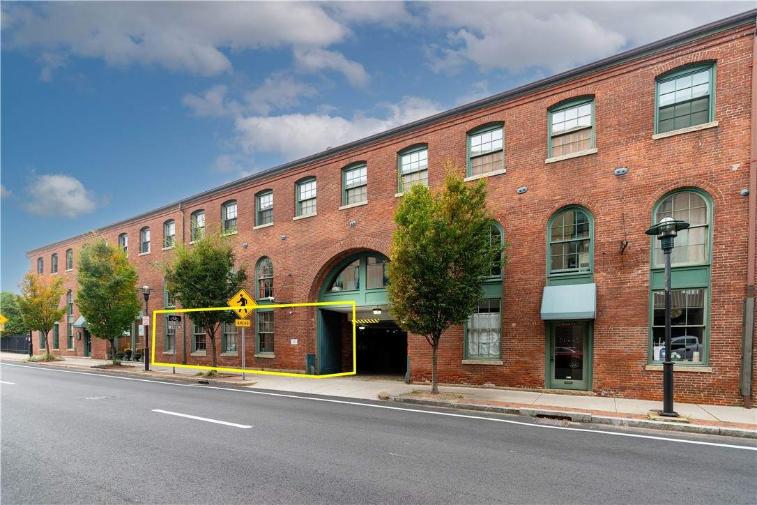 555 Water Street - Photo 1