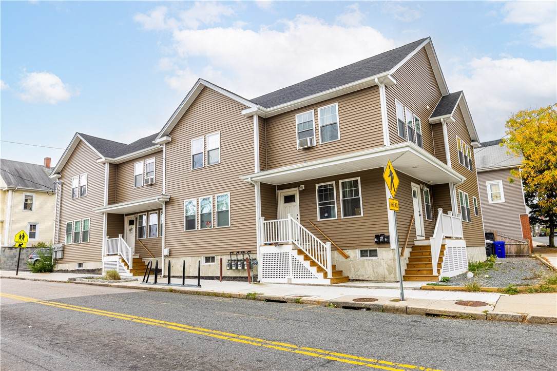 874 Branch Avenue - Photo 1