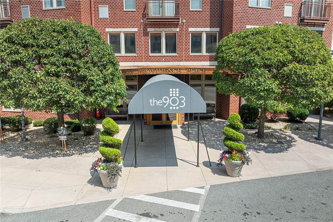 1000 Providence Place - Photo 1