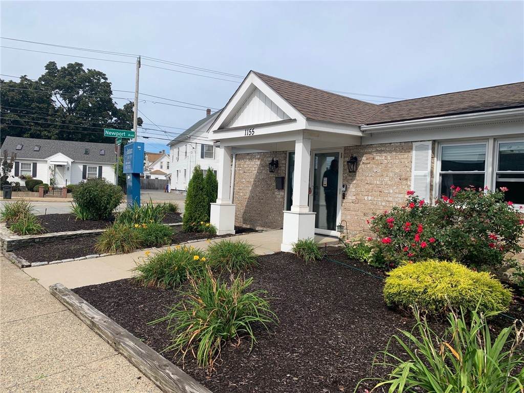 1155 Newport Avenue - Photo 1