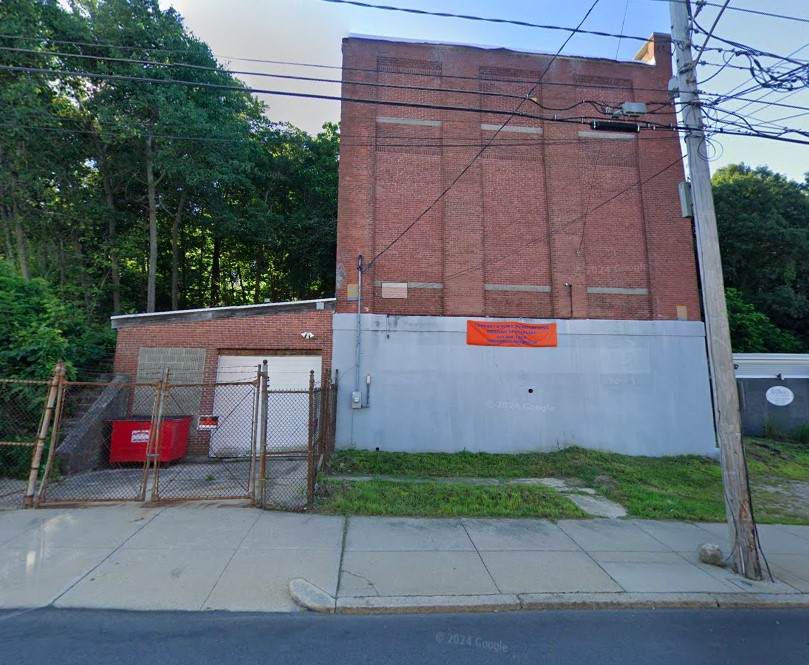 512 Front Street - Photo 1