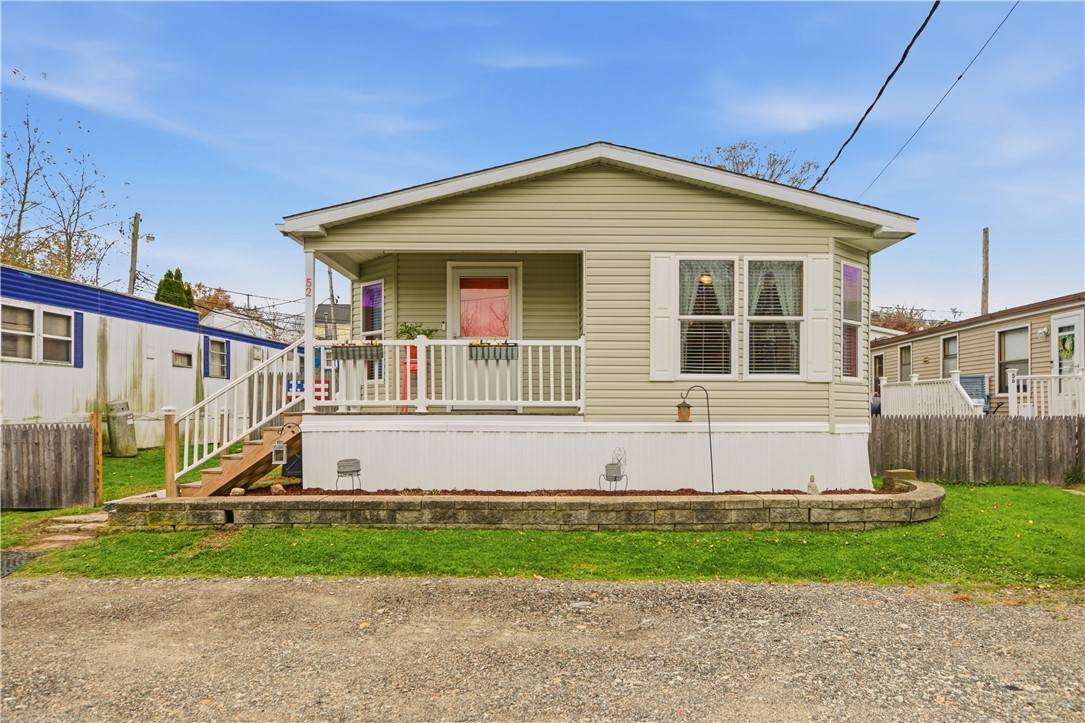 52 Bradley Terrace - Photo 1