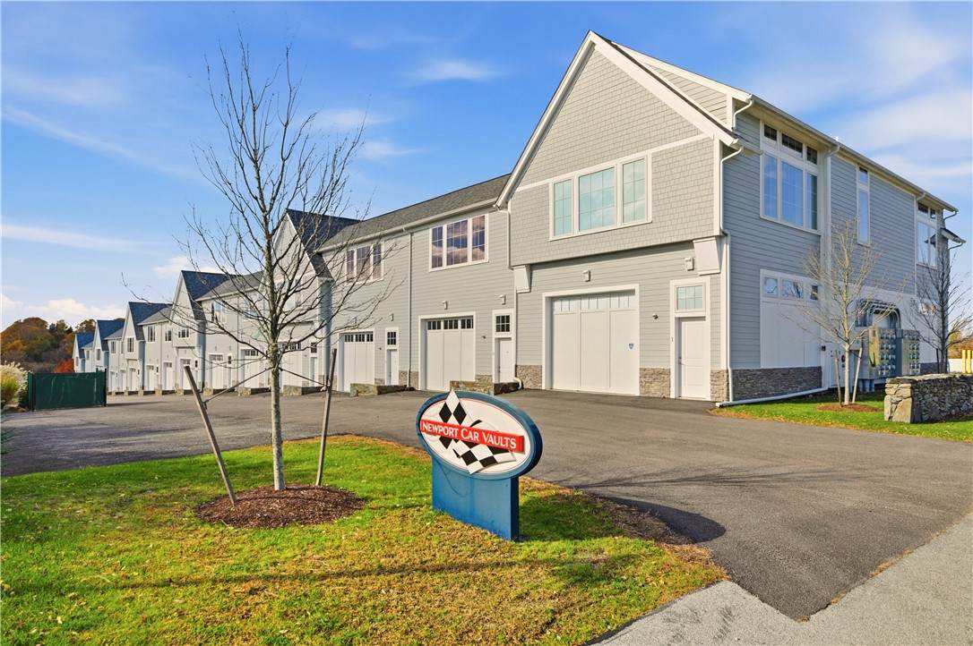 55 John Clarke Road - Photo 1