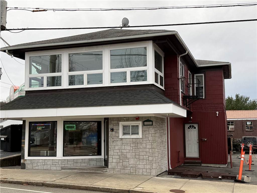 1037 Cass Avenue - Photo 1