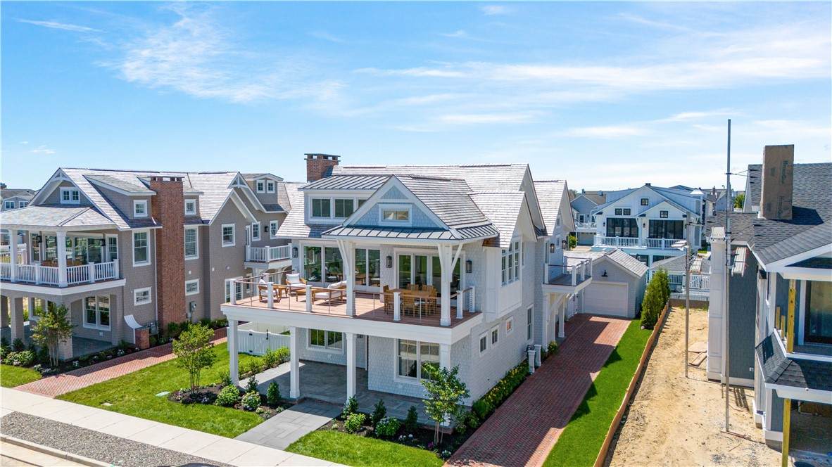 815 Ocean Road - Photo 1