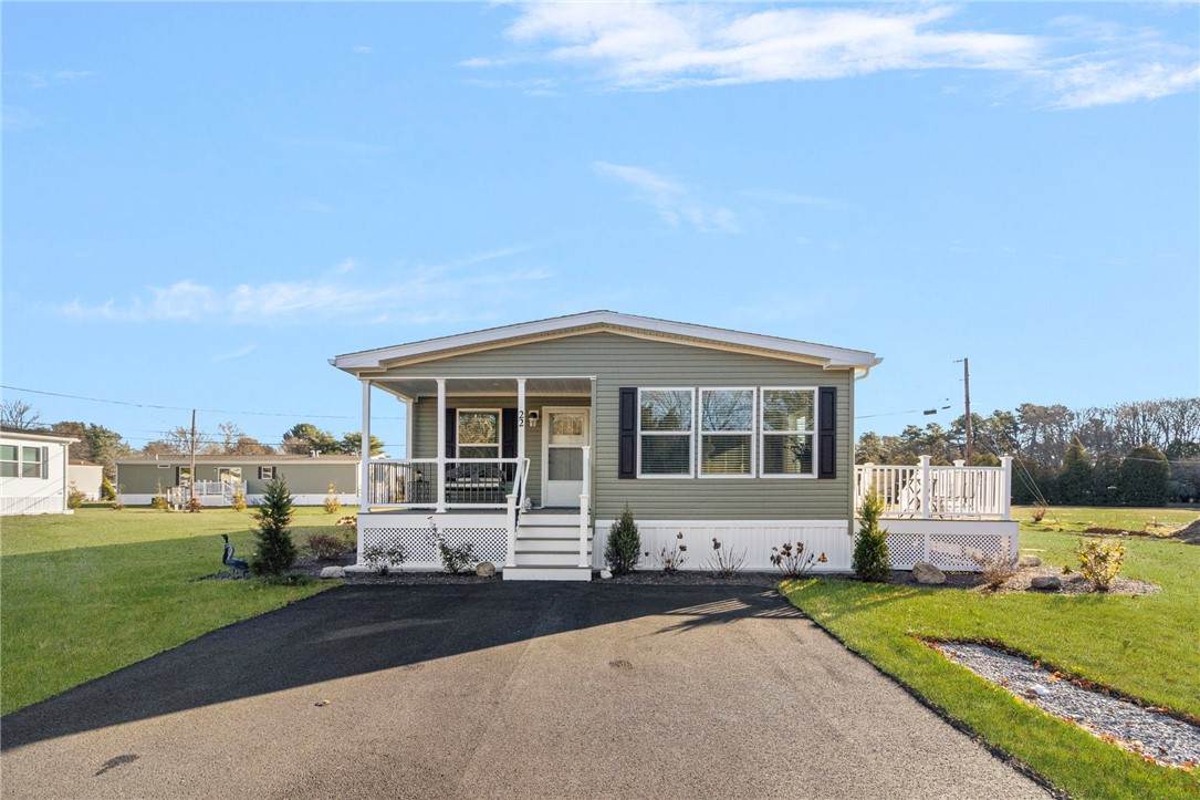 22 Valiant Drive - Photo 1