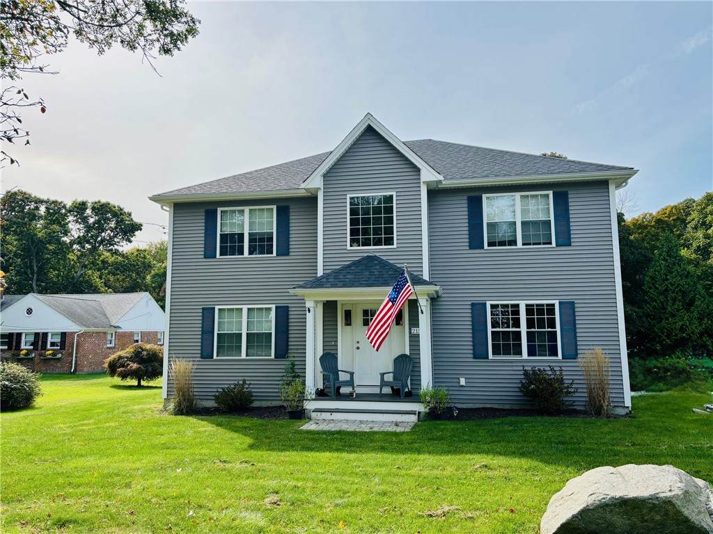 215 Metacom Avenue - Photo 1
