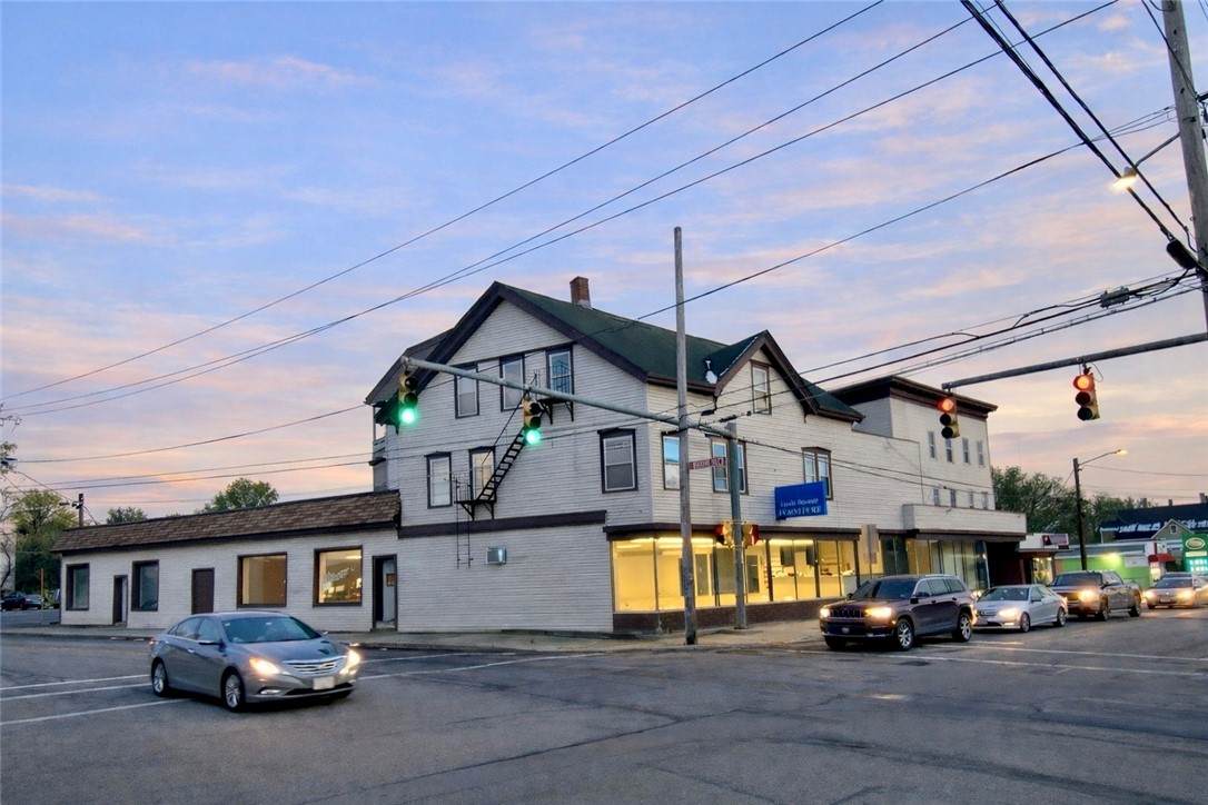 1081 Social Street - Photo 1