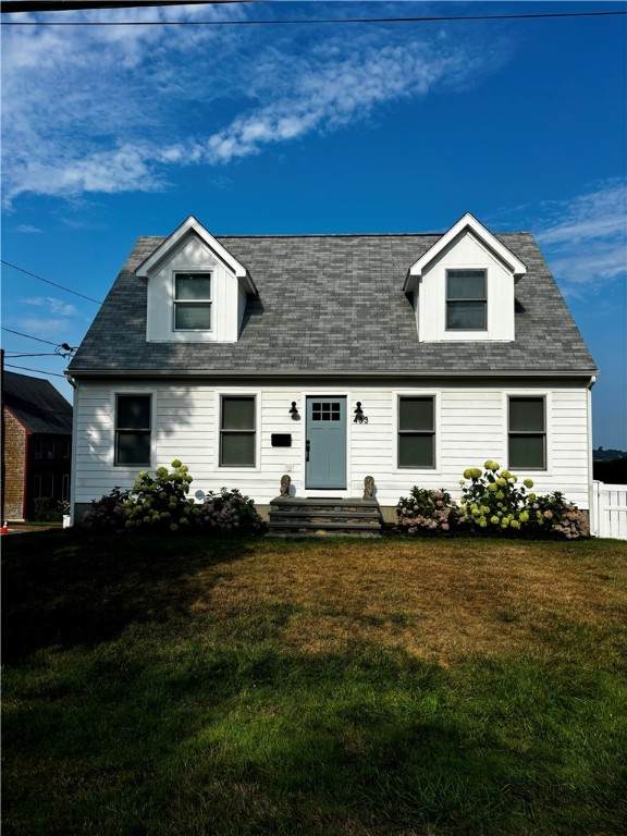 433 Wolcott Avenue - Photo 1