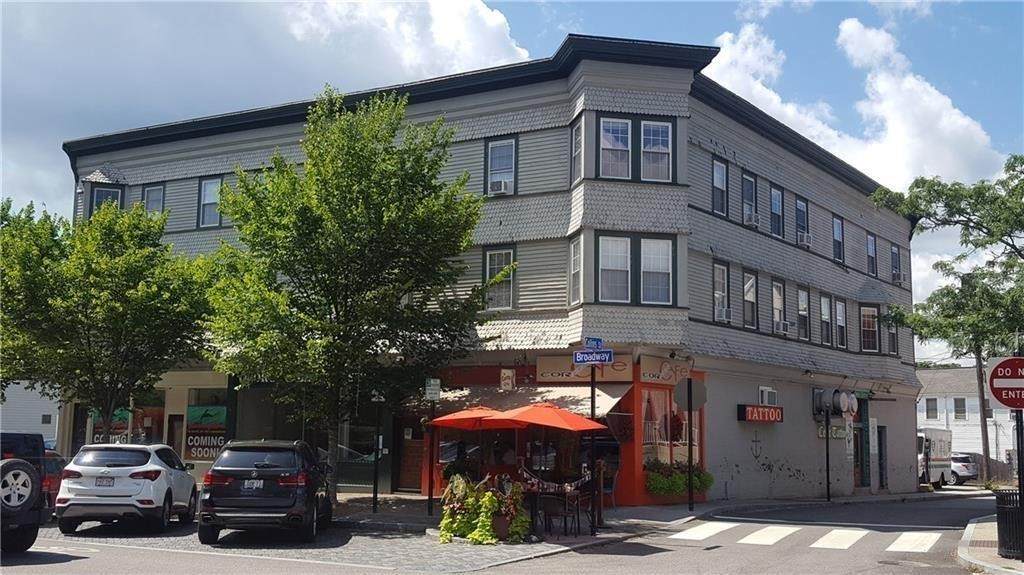 102 Broadway - Photo 1