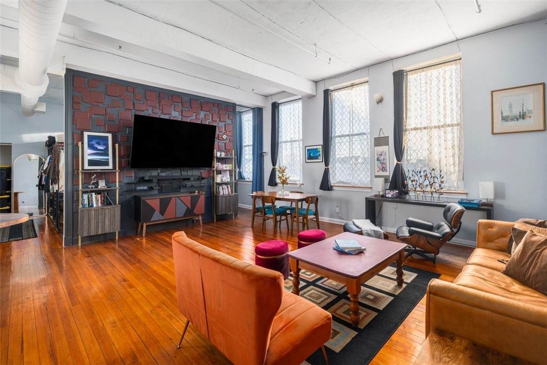 775 Potters Avenue - Photo 1