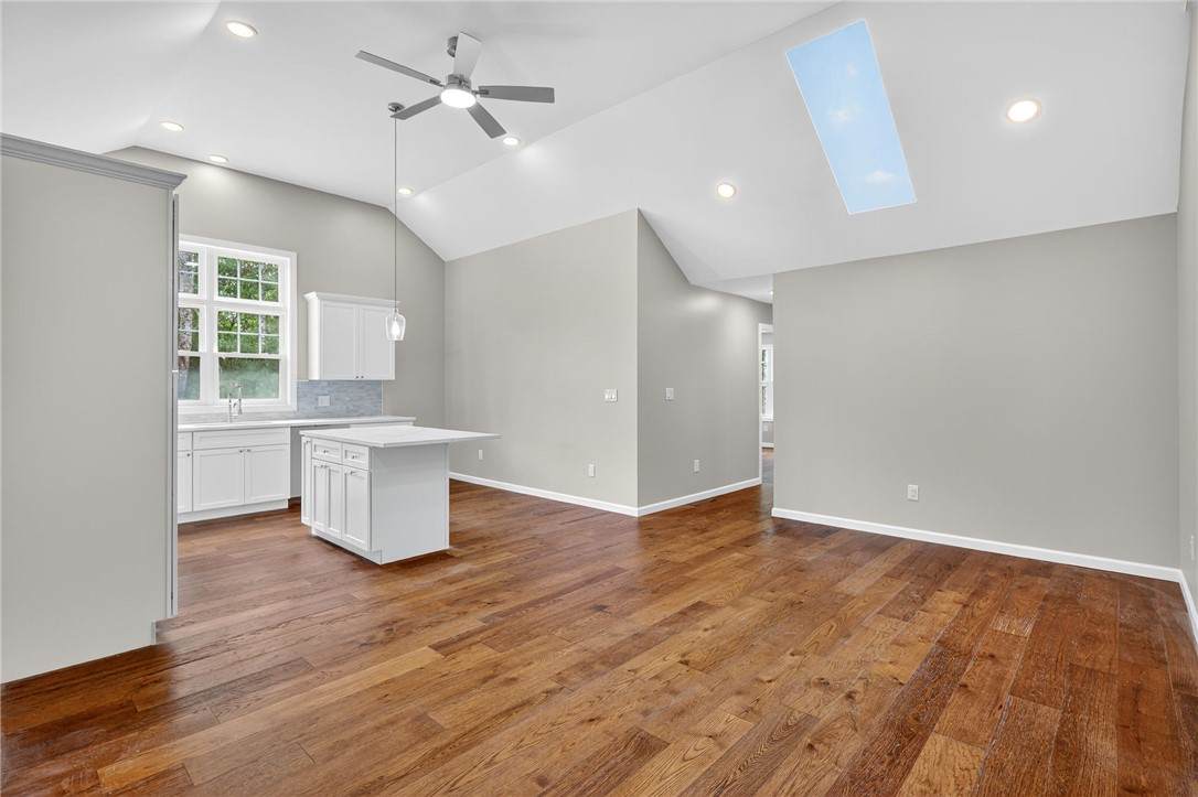 1 Leona Court - Photo 1