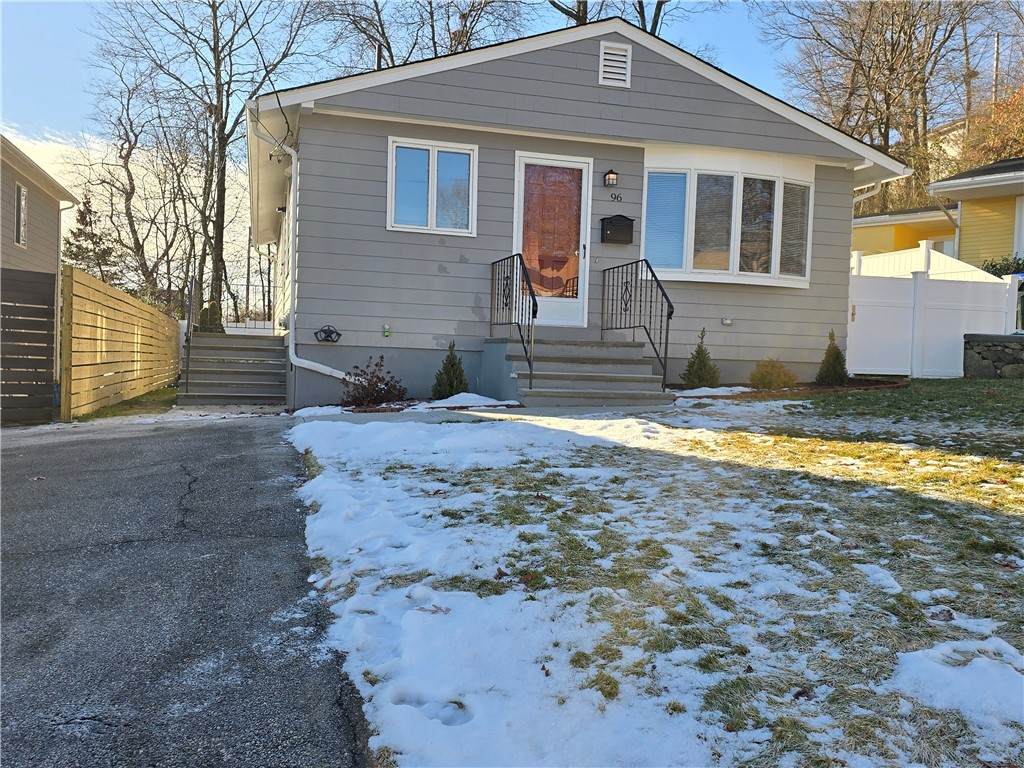 96 Edgeworth Avenue - Photo 1